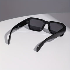 Square Frame Sunglasses Minimalist Rivet Decor UV400