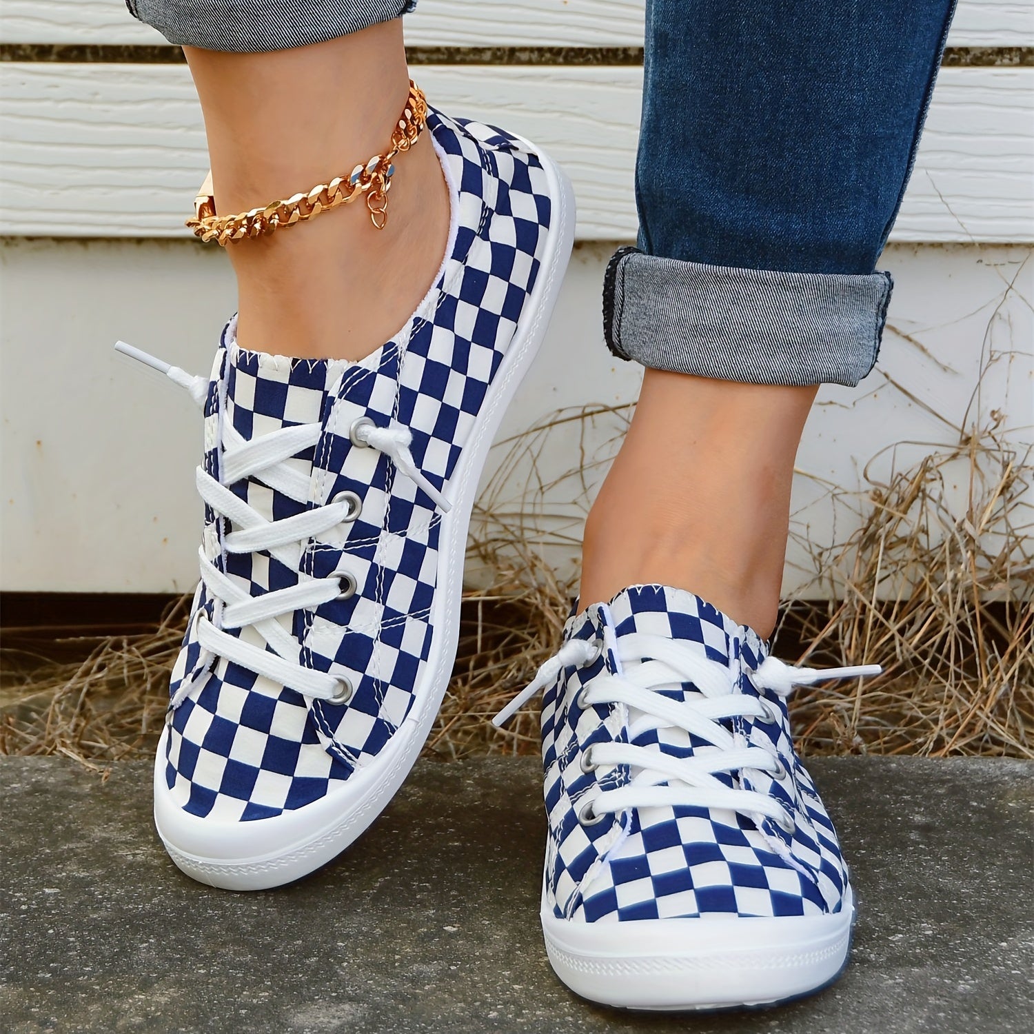 Checkerboard Pattern Lace Up Walking Shoes for Women