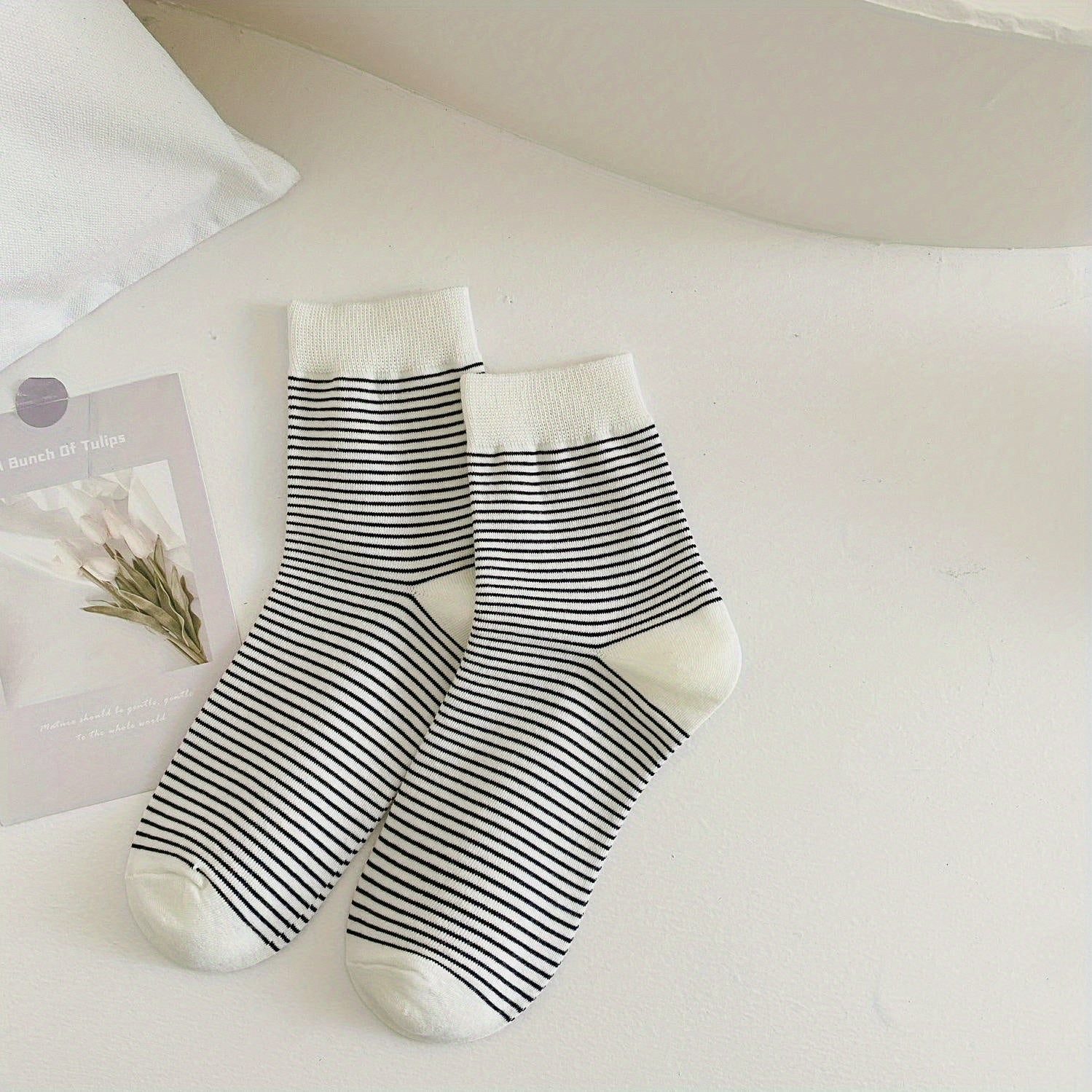 6 Pairs Striped Letter Print Socks Women's Stockings