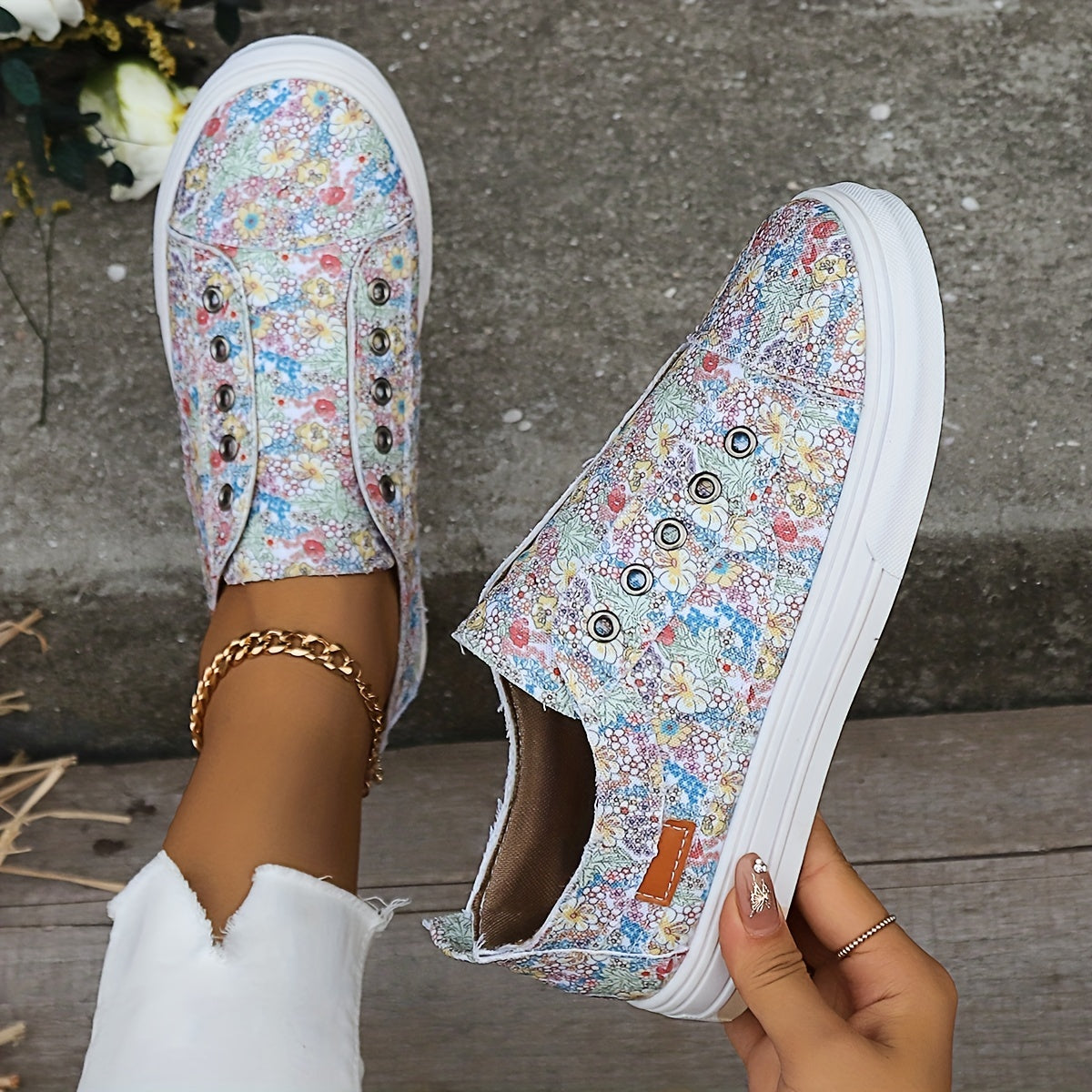 Floral Print Canvas Flat Skate Shoes Women