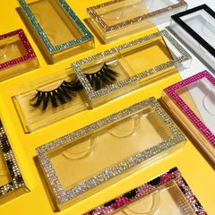 Stylish Rhinestone Eyelash Box for Organizing & Displaying Lashes