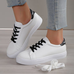 Women's Lace-Up Flat Skate Shoes Non-Slip Casual Walking Shoes