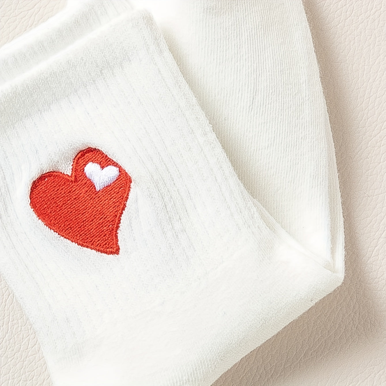 4 Pairs Heart Embroidery Socks Mid Tube Stockings