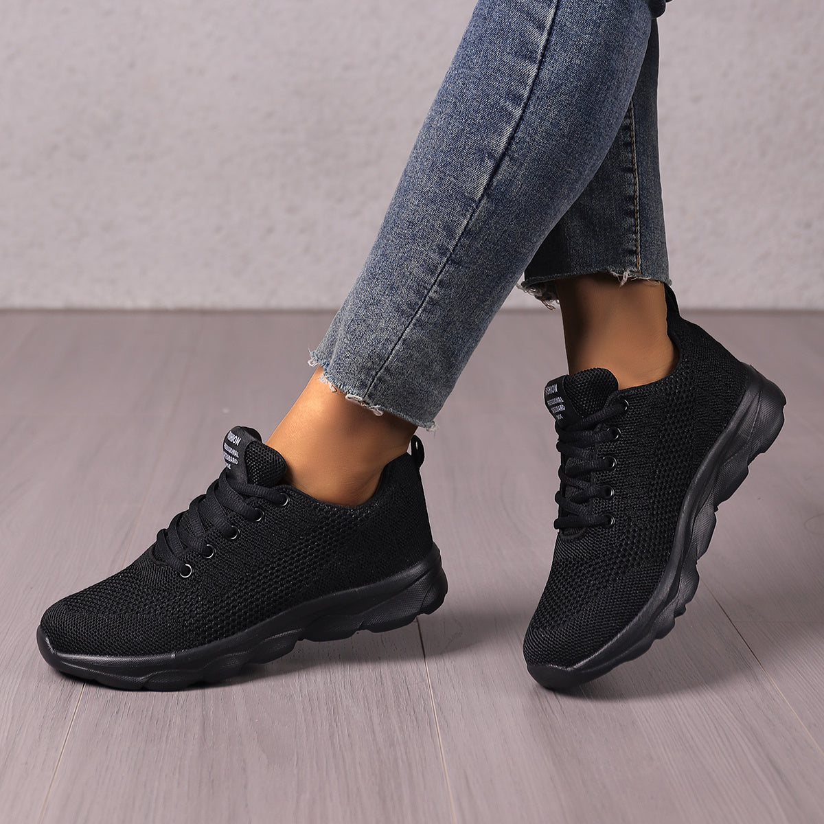 Women's Lightweight Knit Sneakers Casual Breathable Running Shoes