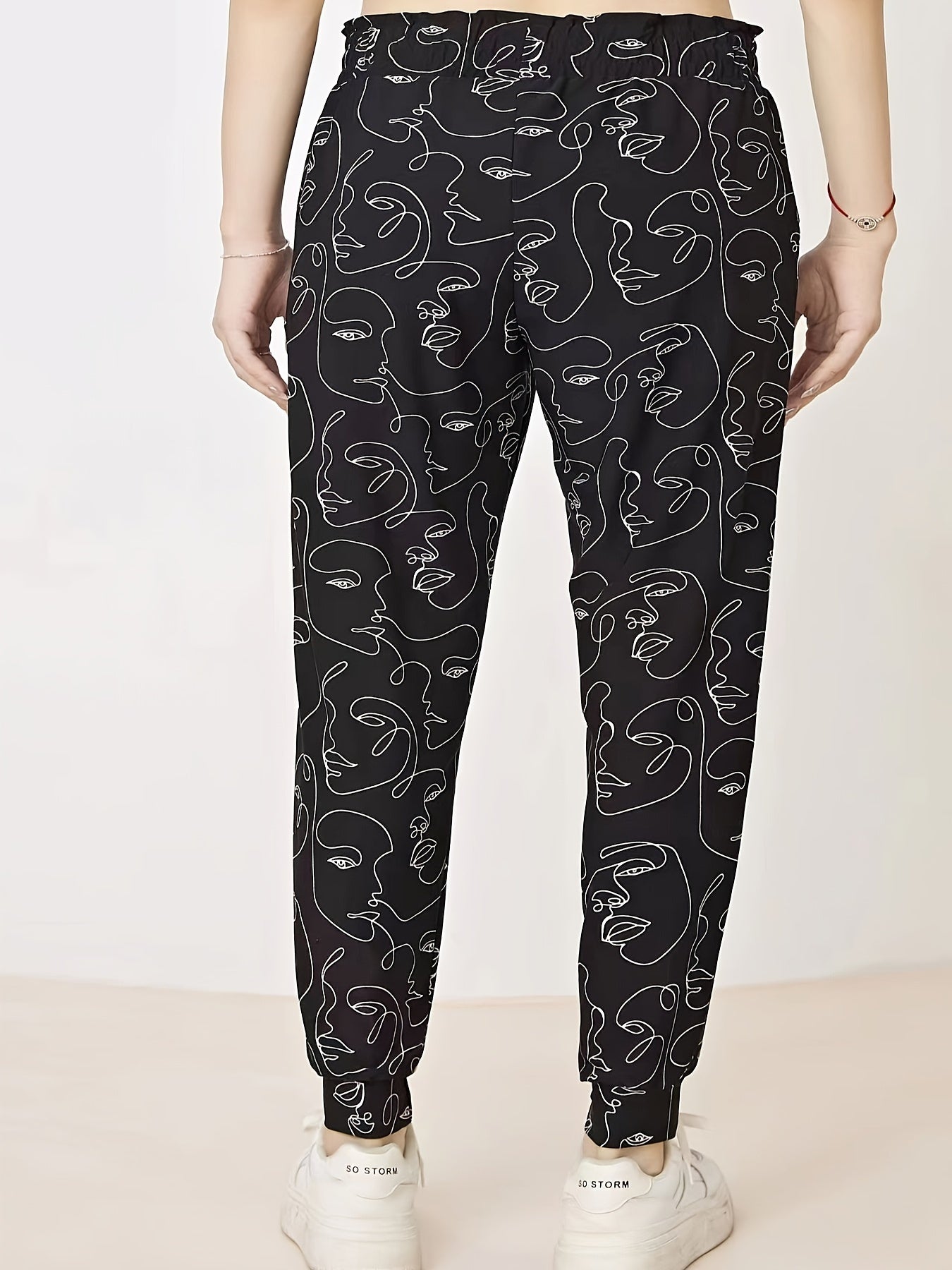  Abstract Figure Print Fitness Trousers