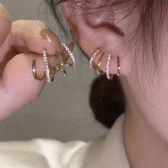 Zircon Inlaid Claw Stud Earrings for Everyday Styling