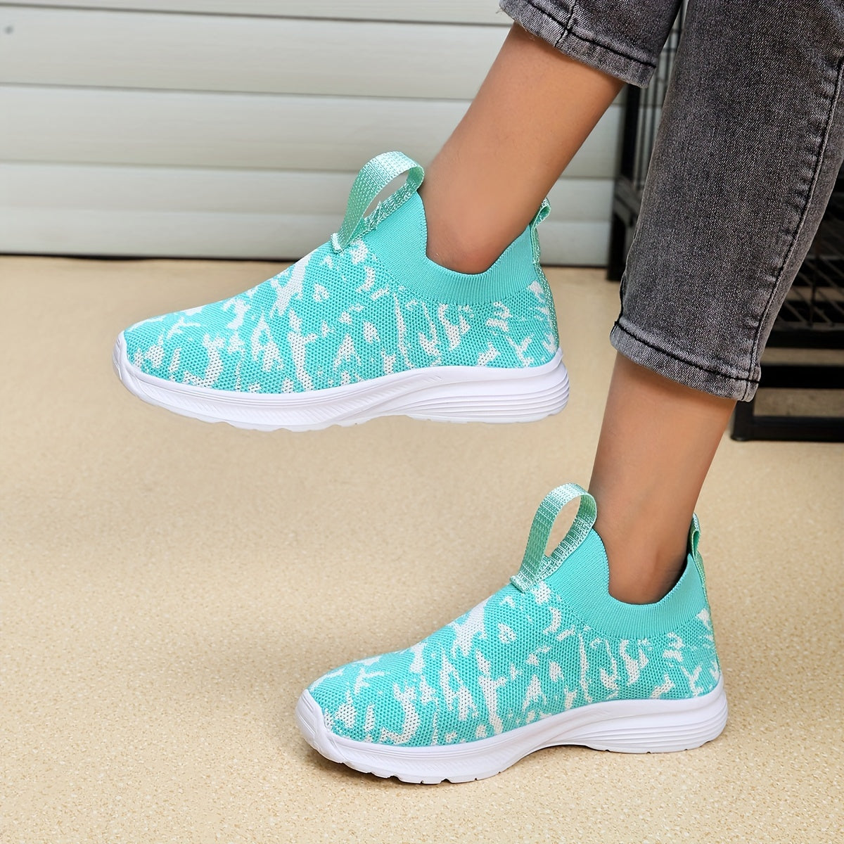 Women's Breathable Running Shoes Lightweight Outdoor Sneakers