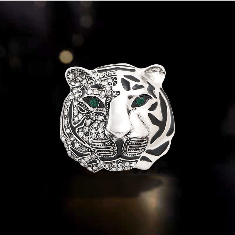 Vintage Tiger Brooch Alloy Suit Gift