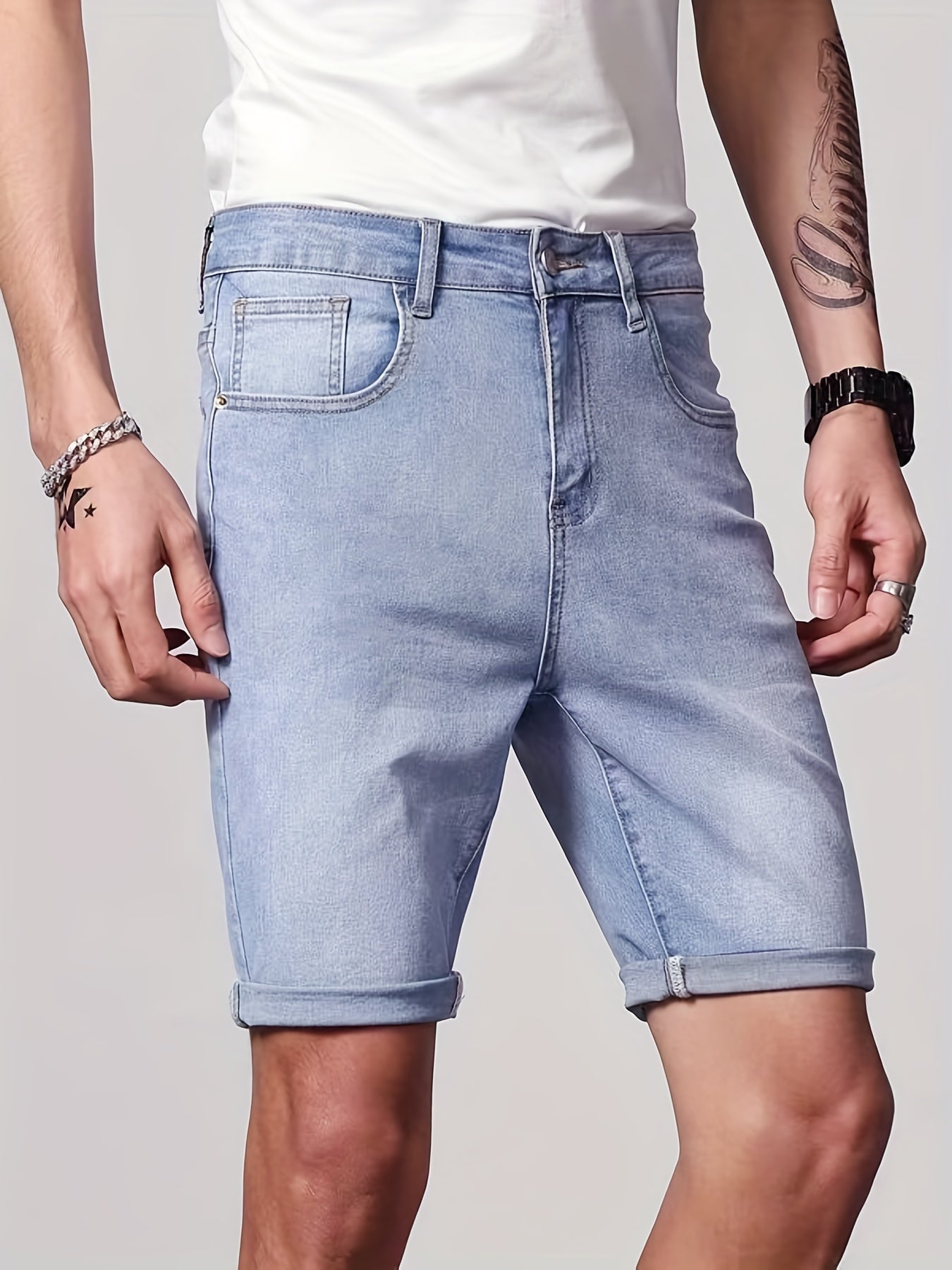 Men's Denim Jeans With Pockets - Summer Outfit