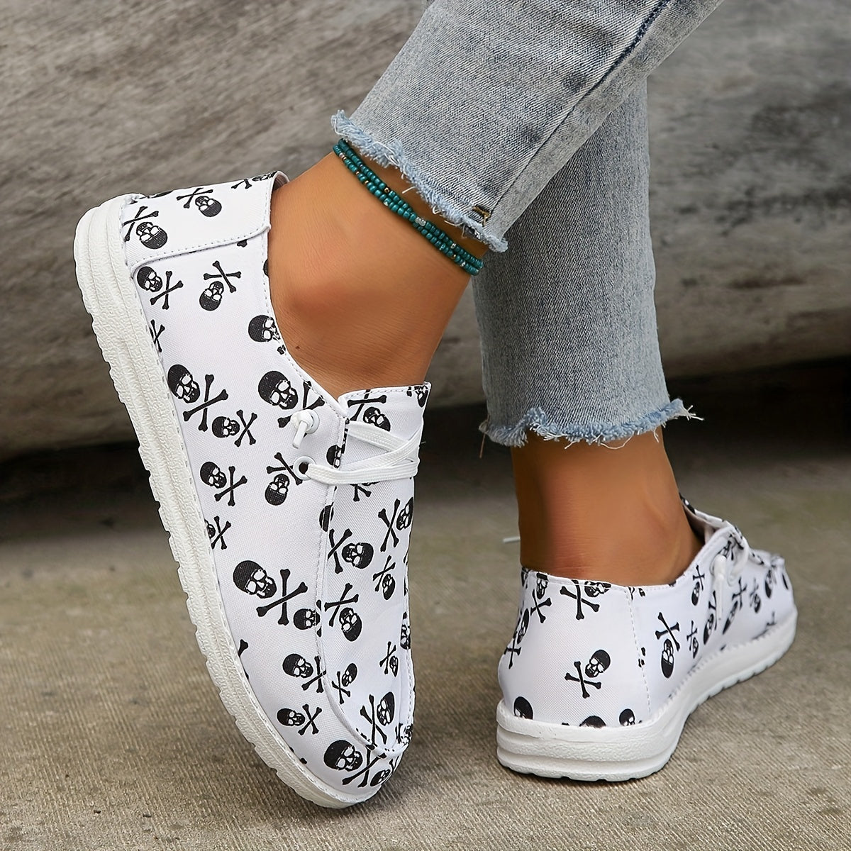 Skull Pattern Flat Loafers Lace Up Canvas Shoes Lightweight Daily Shoes