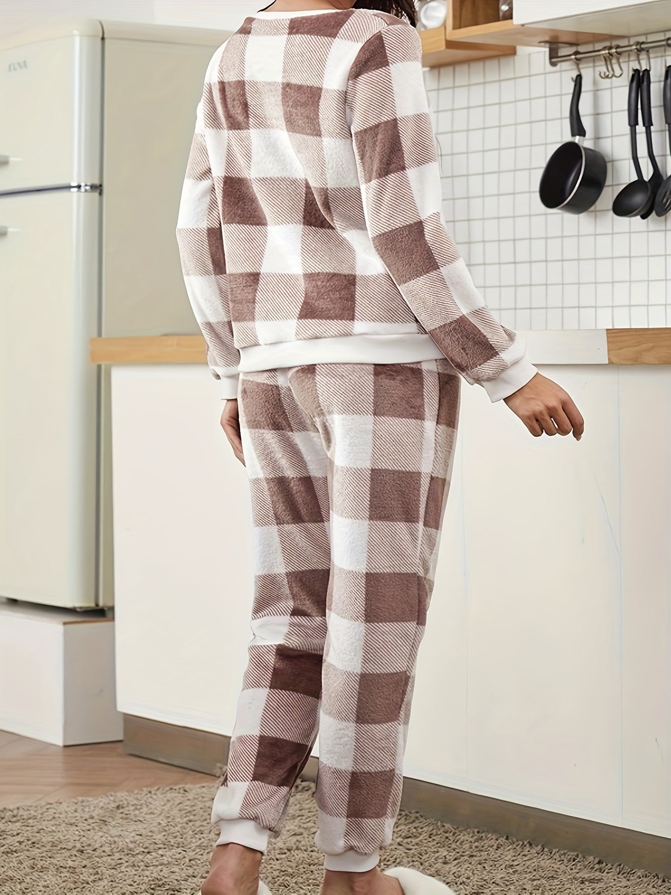 Flannel Plaid Pajama Set Long Sleeve Top & Pants Women's Sleepwear