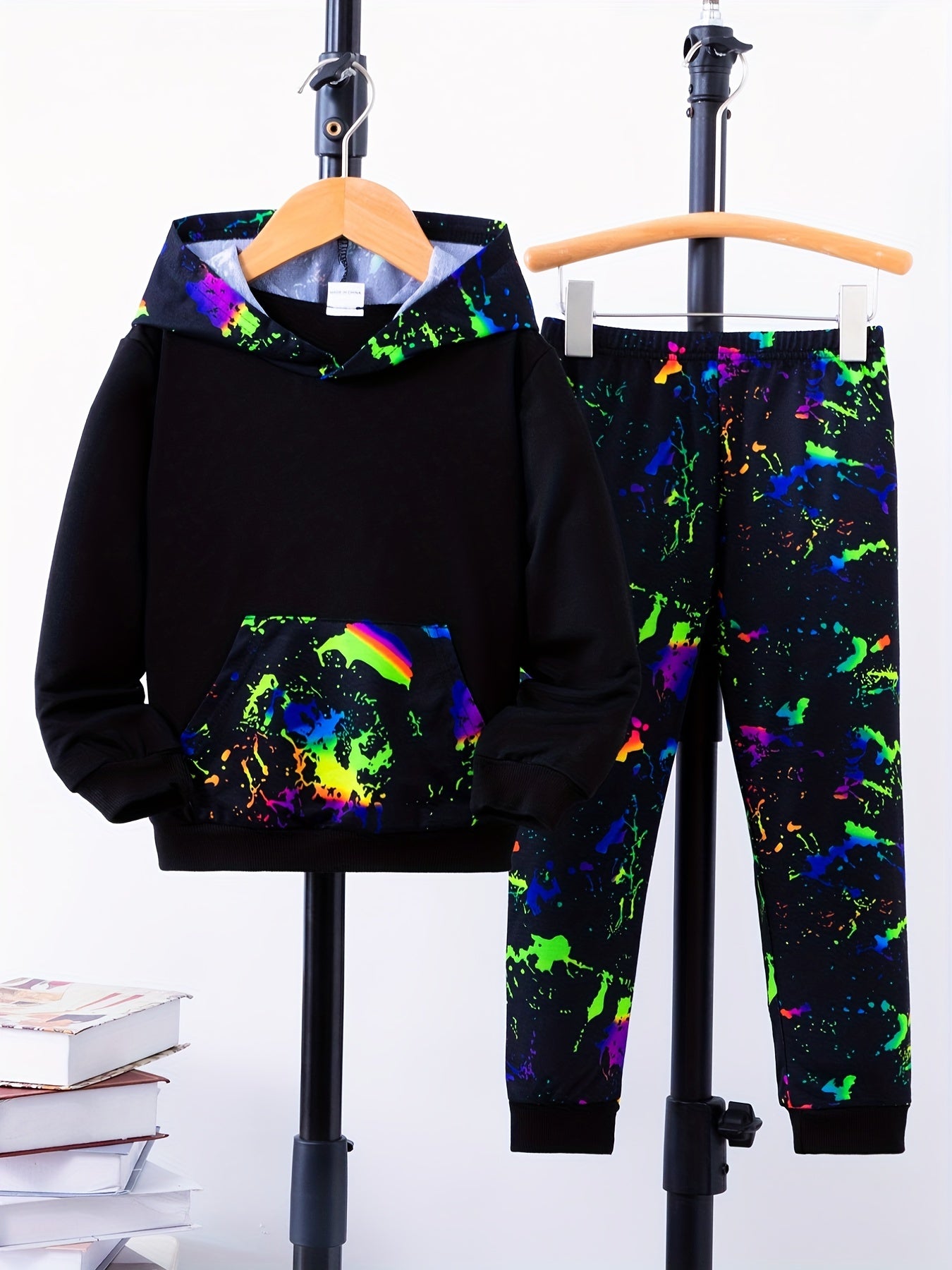 Boy's Paint Splash Pattern 2pcs Outfit Set