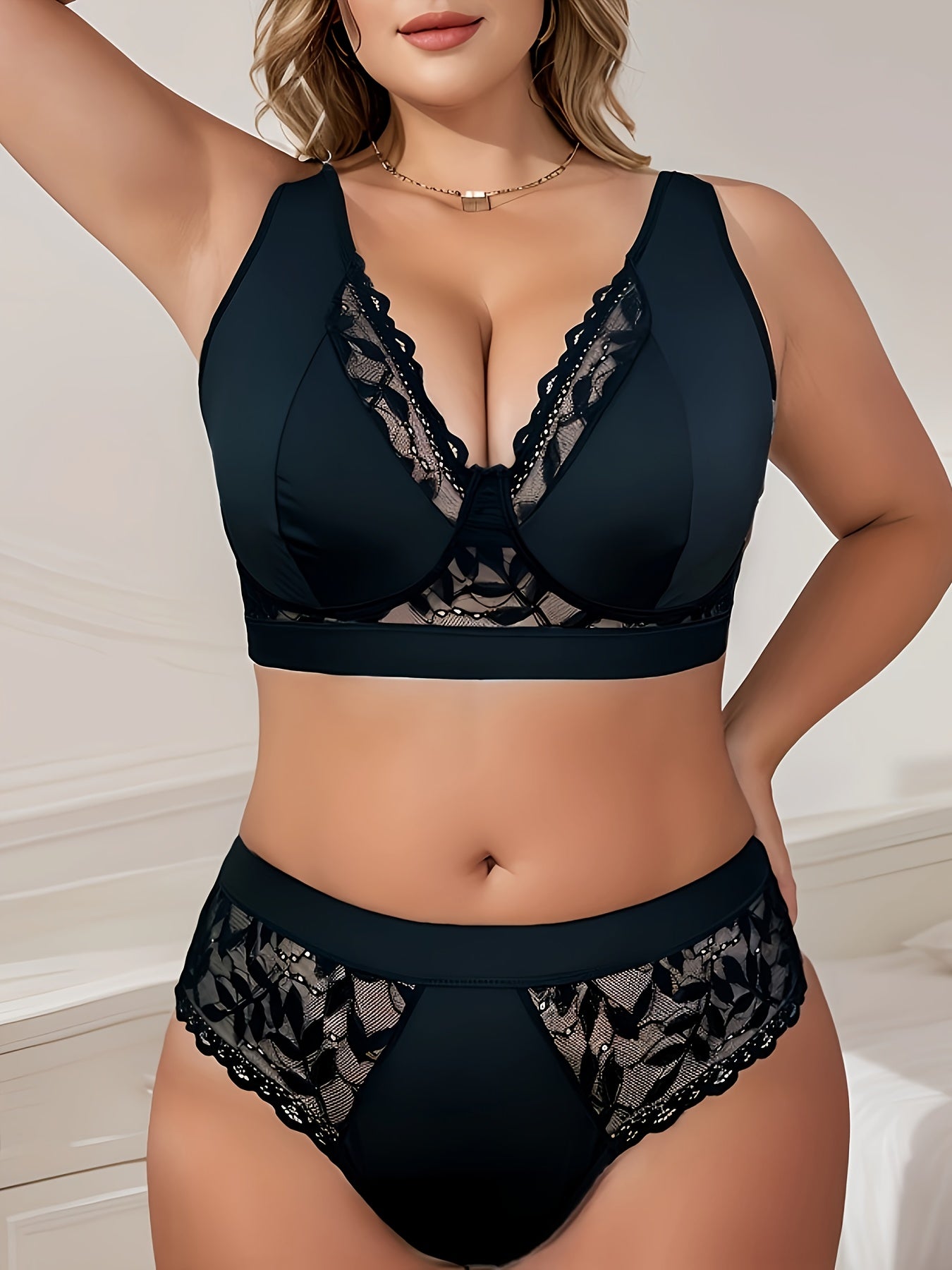  Contrast Lace V Neck Bra & Panty Set