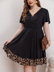 Women's Plus Colorblock Leopard Print Contrast Lace Dress