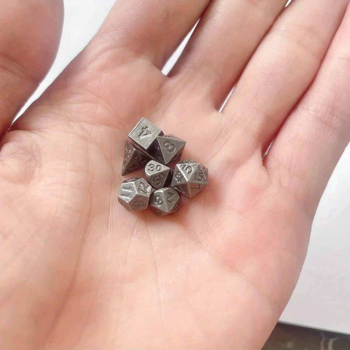 7-Piece Retro Mini Metal Dice Set for Halloween Gaming
