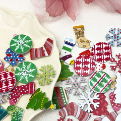 50pcs Christmas Mixed Wooden Crafts Buttons Snowflake Sewing DIY Decorative