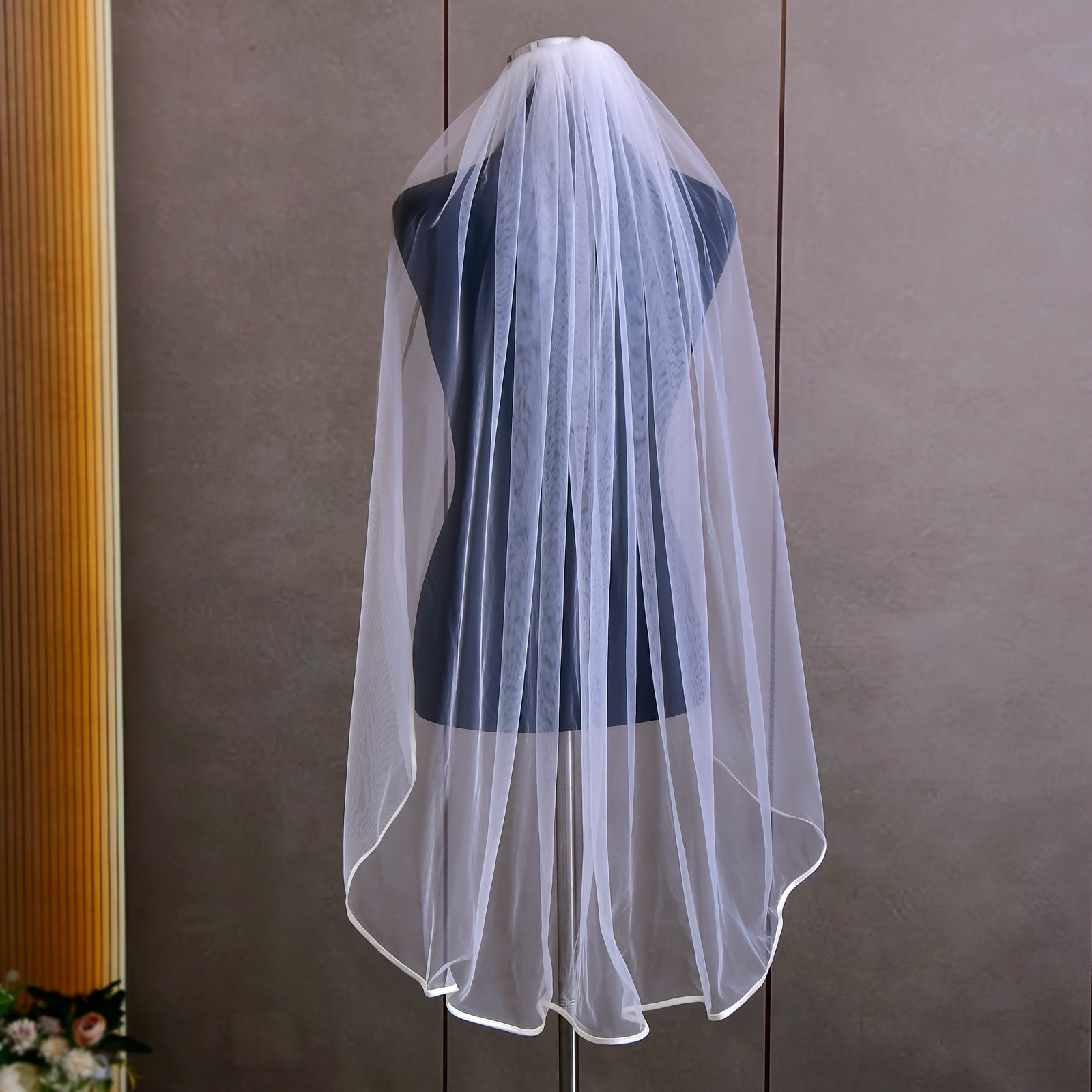 Satin Edged Fingertip Bridal Veil Soft Sheer Fabric Hair Comb