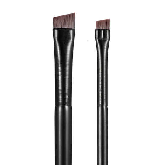 Ultra Thin Slanted Eyeliner Brush for Precise Application