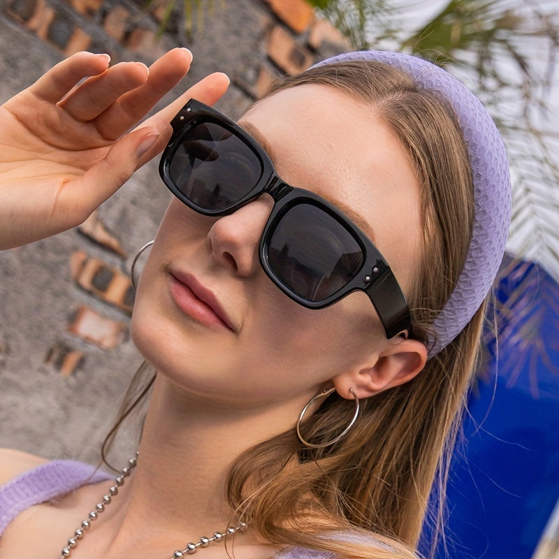 Y2K Square Sunglasses Rivet Decor UV400