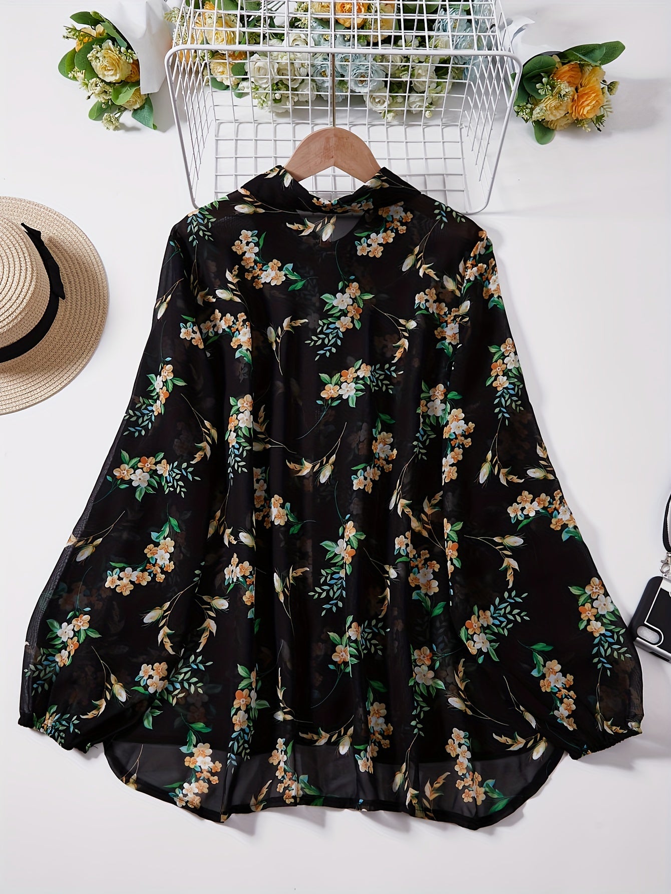  Floral Print Button Up Long Sleeve Blouse