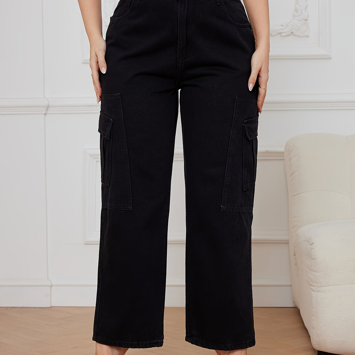  Wide Leg Cargo Jeans With Flap Pockets