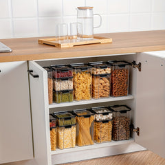 Clear Airtight Food Storage Containers with Lids for Fresh Keeping
