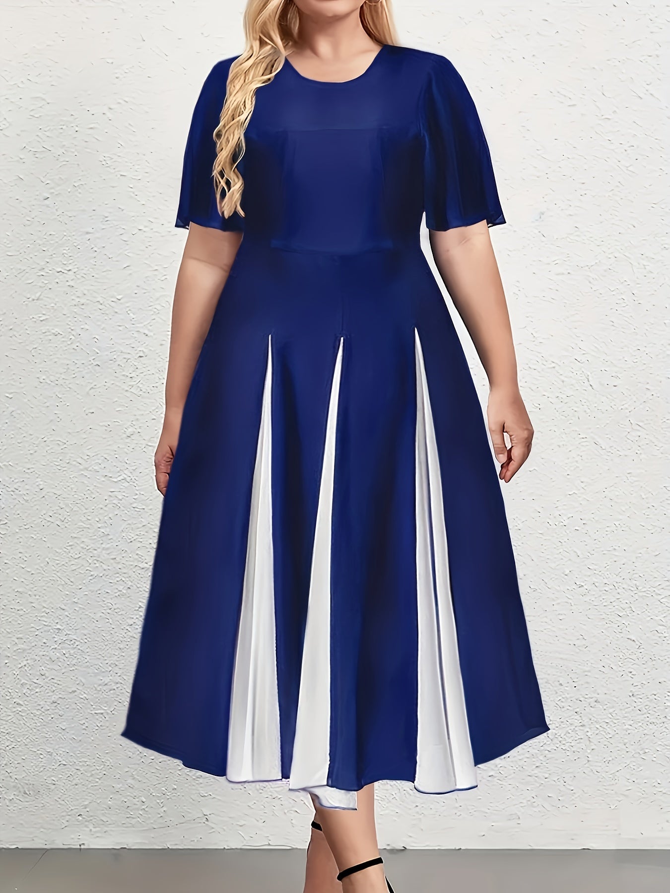 Flutter Sleeve Round Neck A-line Dress