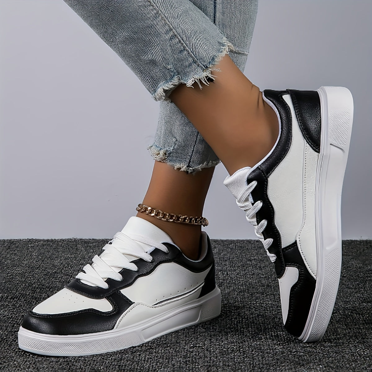 Women's Lace up Platform Skate Shoes Casual Sneakers