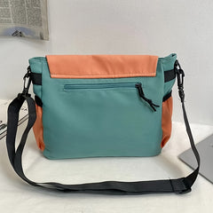 Fashionable Casual Messenger Bag for Men and Women with Large Capacity