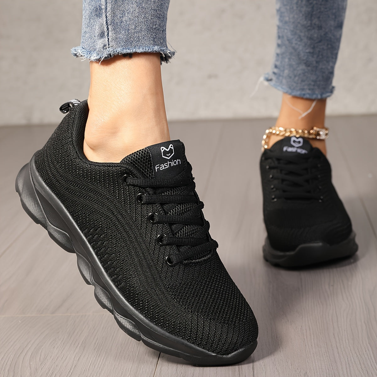 Women's Mesh Breathable Running Shoes Lightweight Non-Slip Sneakers