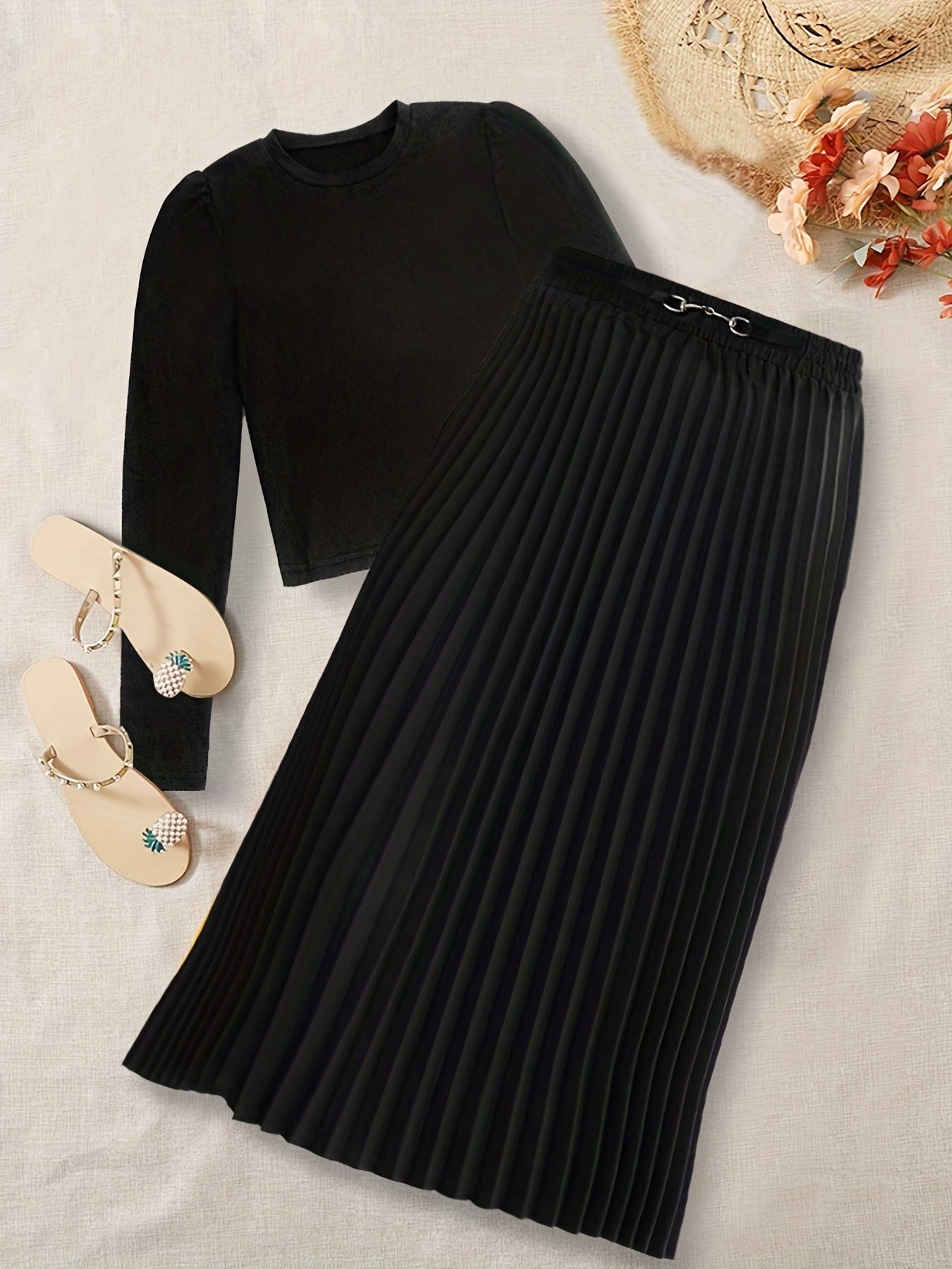 Solid Two piece Set Crew Neck Long Sleeve Tops & Pleated Skirts