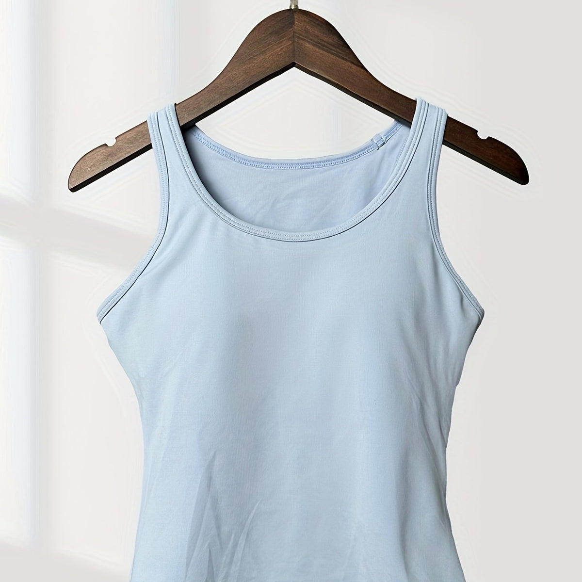 Women's Padded Sports Tank Top Workout Running Fitness Yoga Sleeveless Shirts
