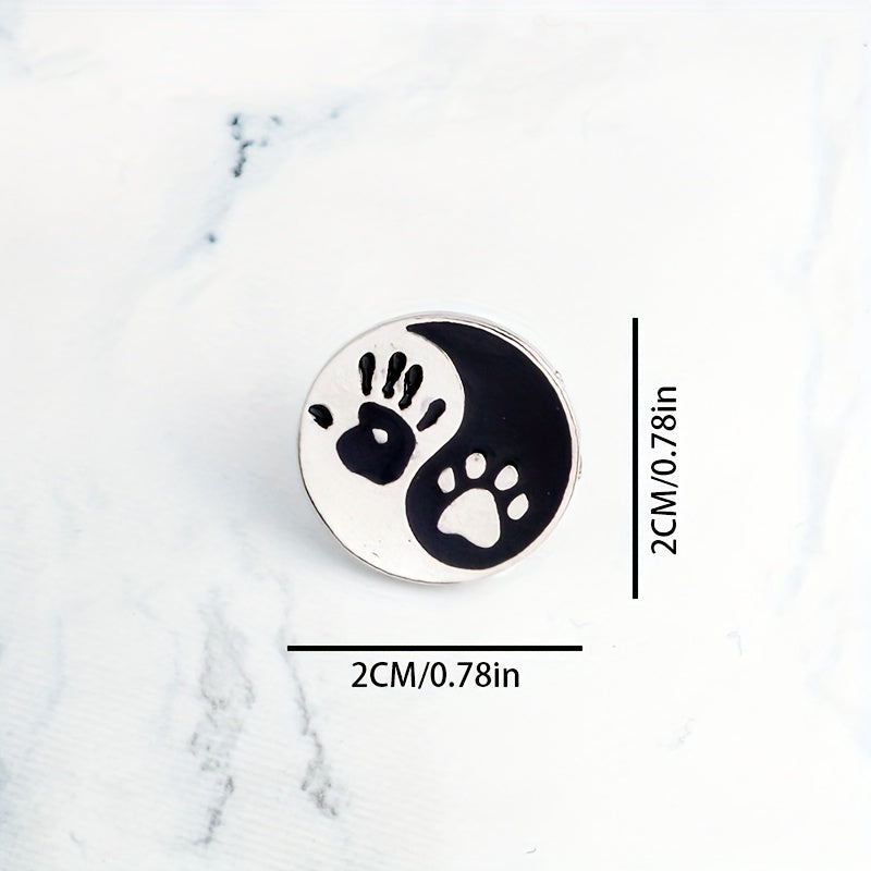 Men's Cat Claw Palm Tai Chi Brooch Button