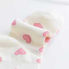 4 Pairs Women's Sweetheart Pattern Mid Tube Socks