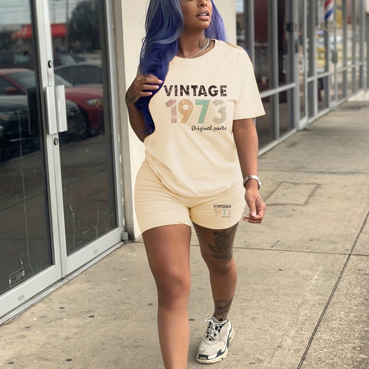 1973 Print Two-piece Set Crew Neck Tee & Slim Shorts Outfit Women's Clothing