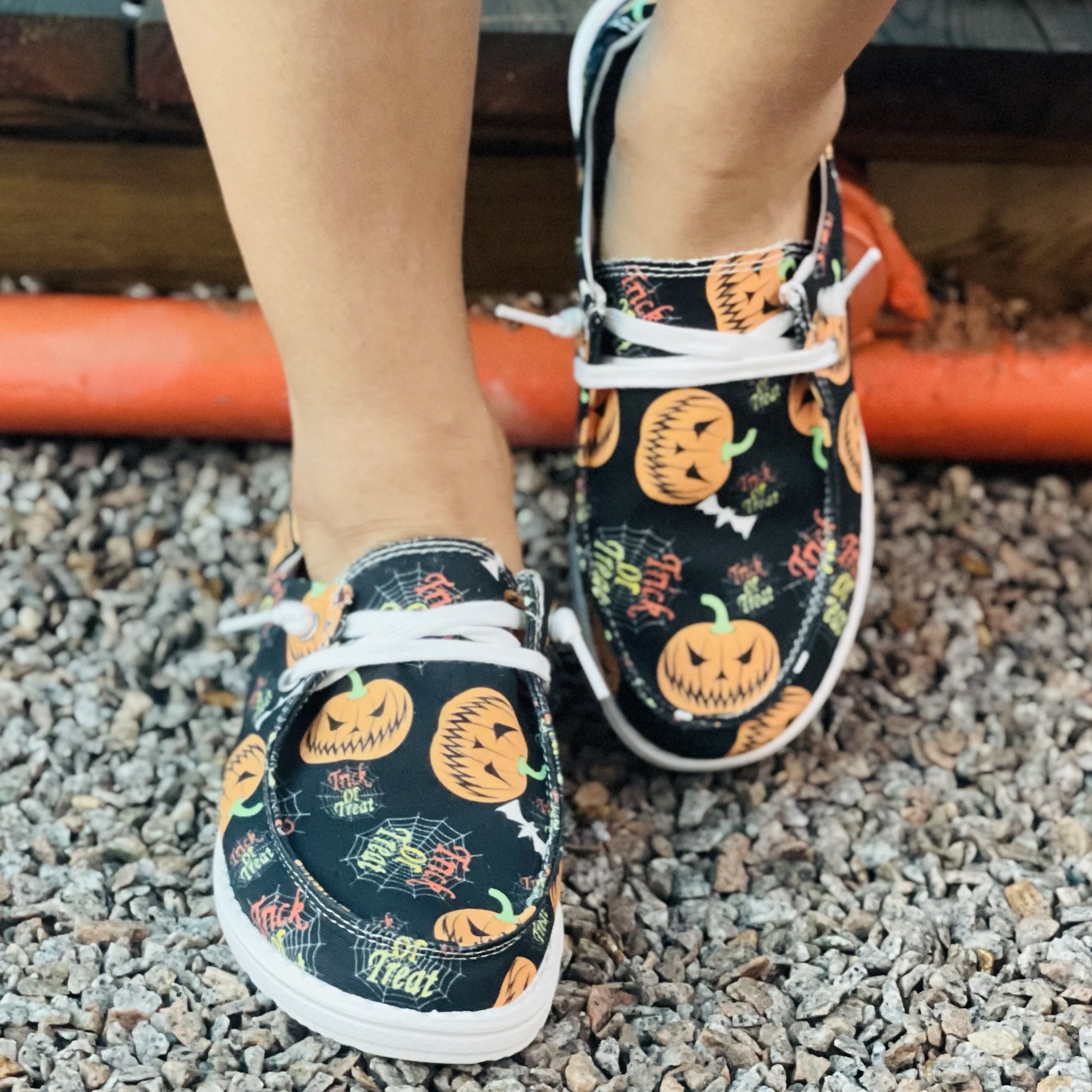 Women's Pumpkin Novelty Shoes Lace Up Low Slip On Flat Comfy Shoes