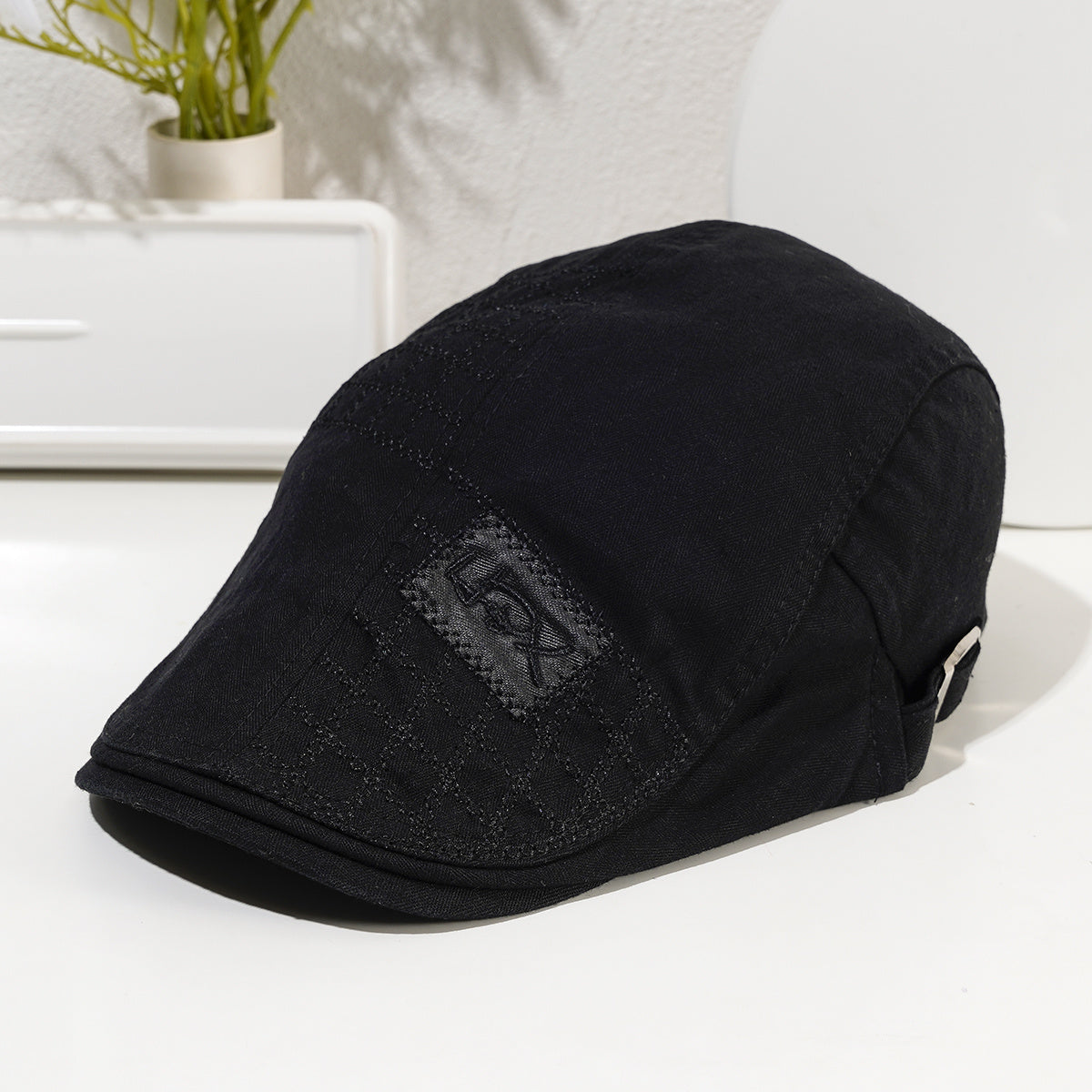 Men's Peaked Cap Sunshade Ventilated Hat Casual British Beret
