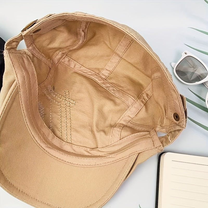 Men's Women's Metal Alphabet Label Beret British Summer Peaked Cap