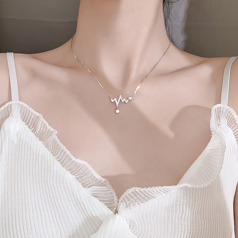 Heartbeat Pendant Necklace Geometric Clavicle Chain