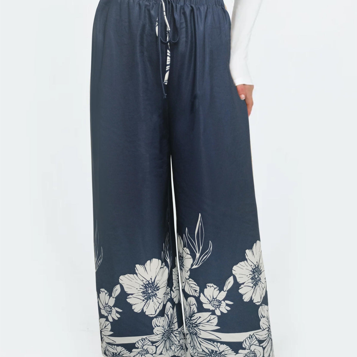  Floral Print Wide Leg Trousers