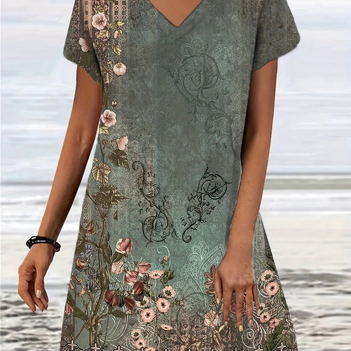 Short Sleeve V Neck Dress Casual Dress For Summer & Spring