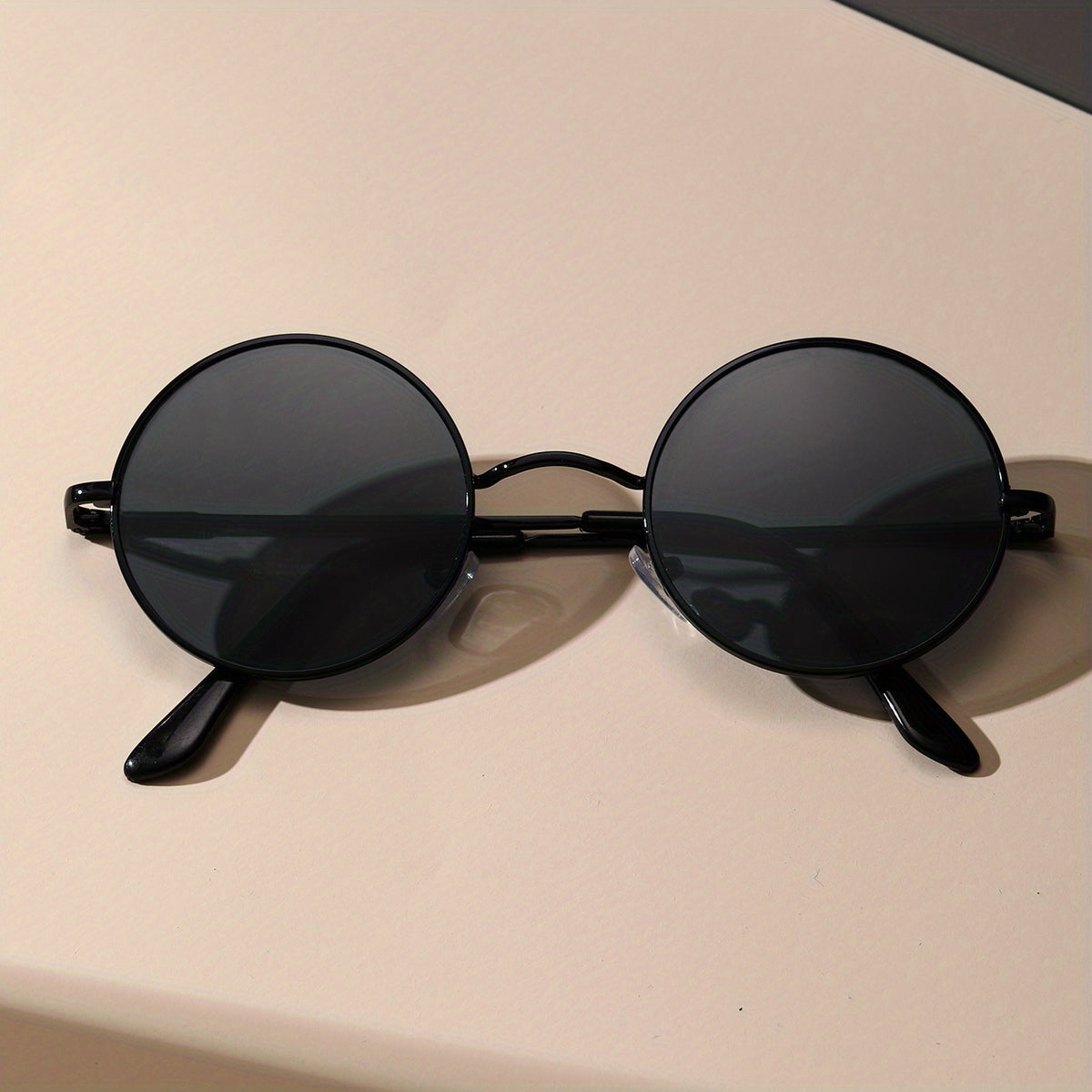 Vintage Cat Eye Sunglasses Metal Frame UV400