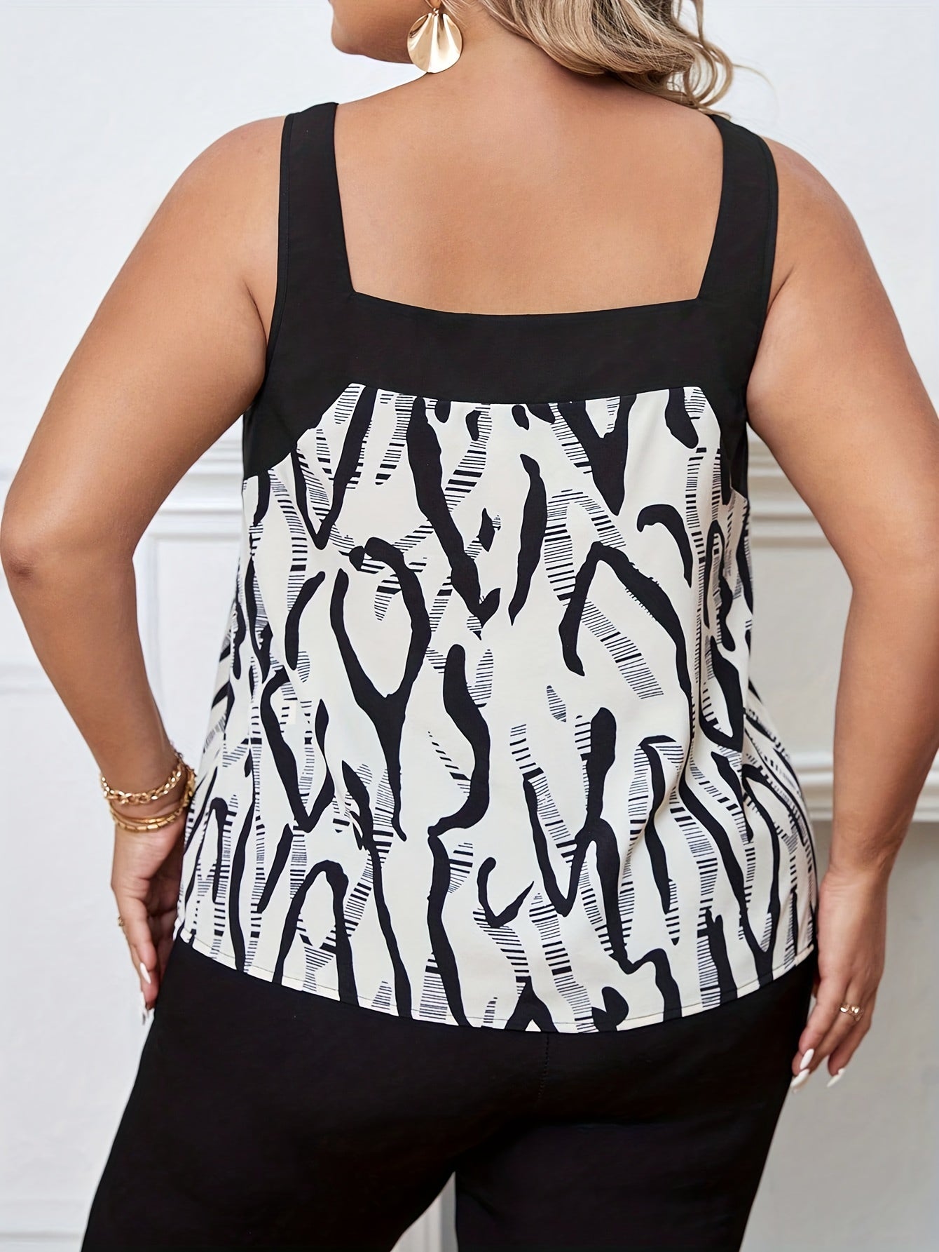  Casual Cami Top Women's Plus Slight Stretch Random Print V Neck