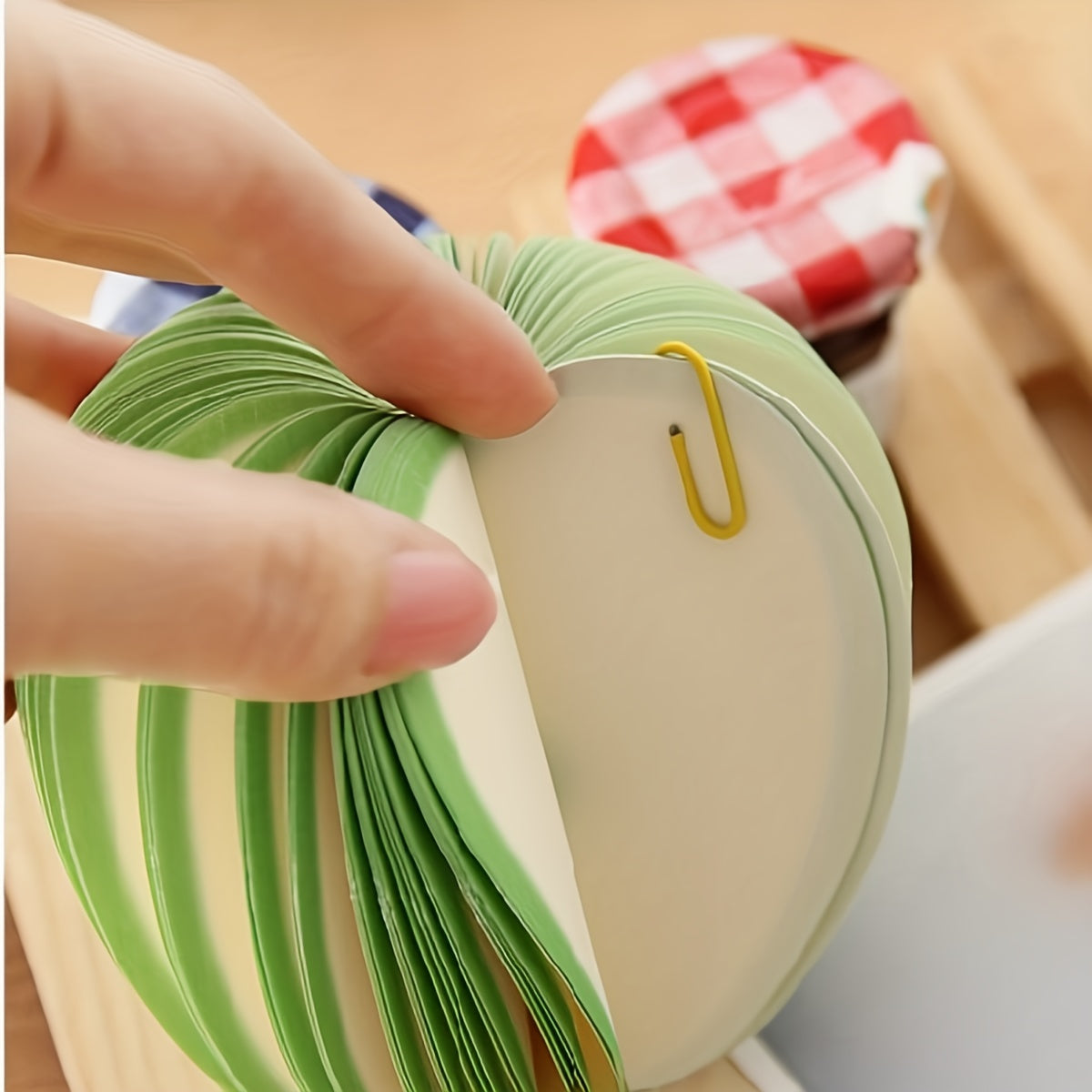125-Sheet Creative Fruit Sticky Notes