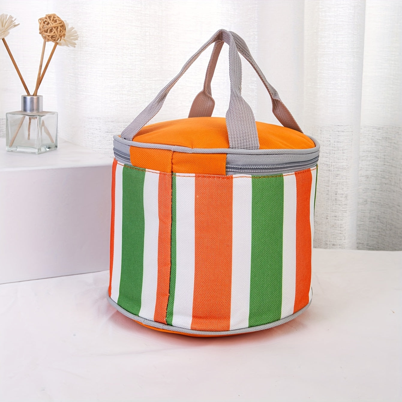 Large Capacity Round Insulated Lunch Bag for Picnic