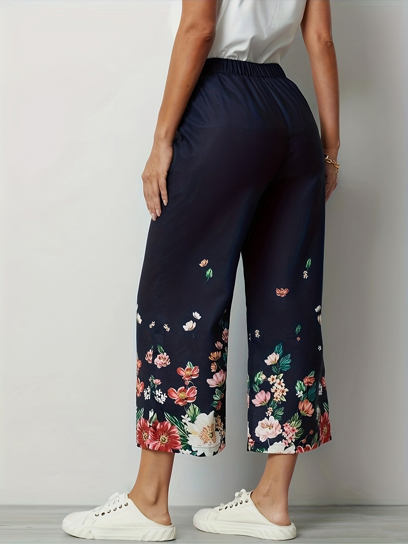 Women's Plus Floral Print Wide Leg Pants with Pockets