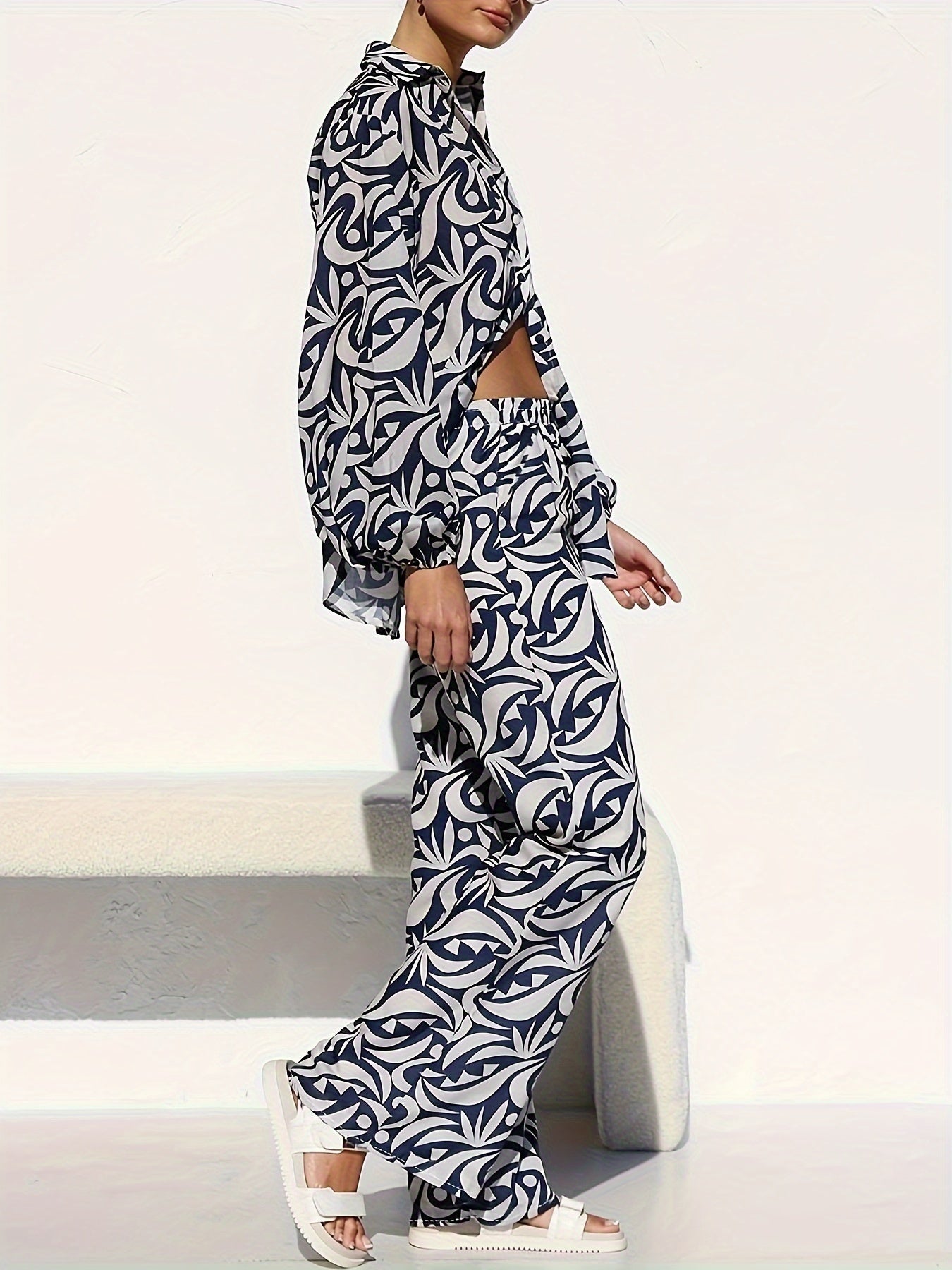  Allover Print Blouse & Pants 2 Piece Set