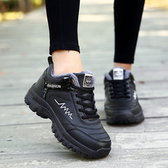 Women's Non slip Warm Hiking Sneakers Wear Resistant Snow Shoes