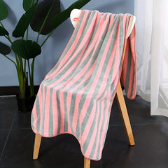 Soft Coral Fleece Bath Towel, Quick Drying Absorbent Towel
