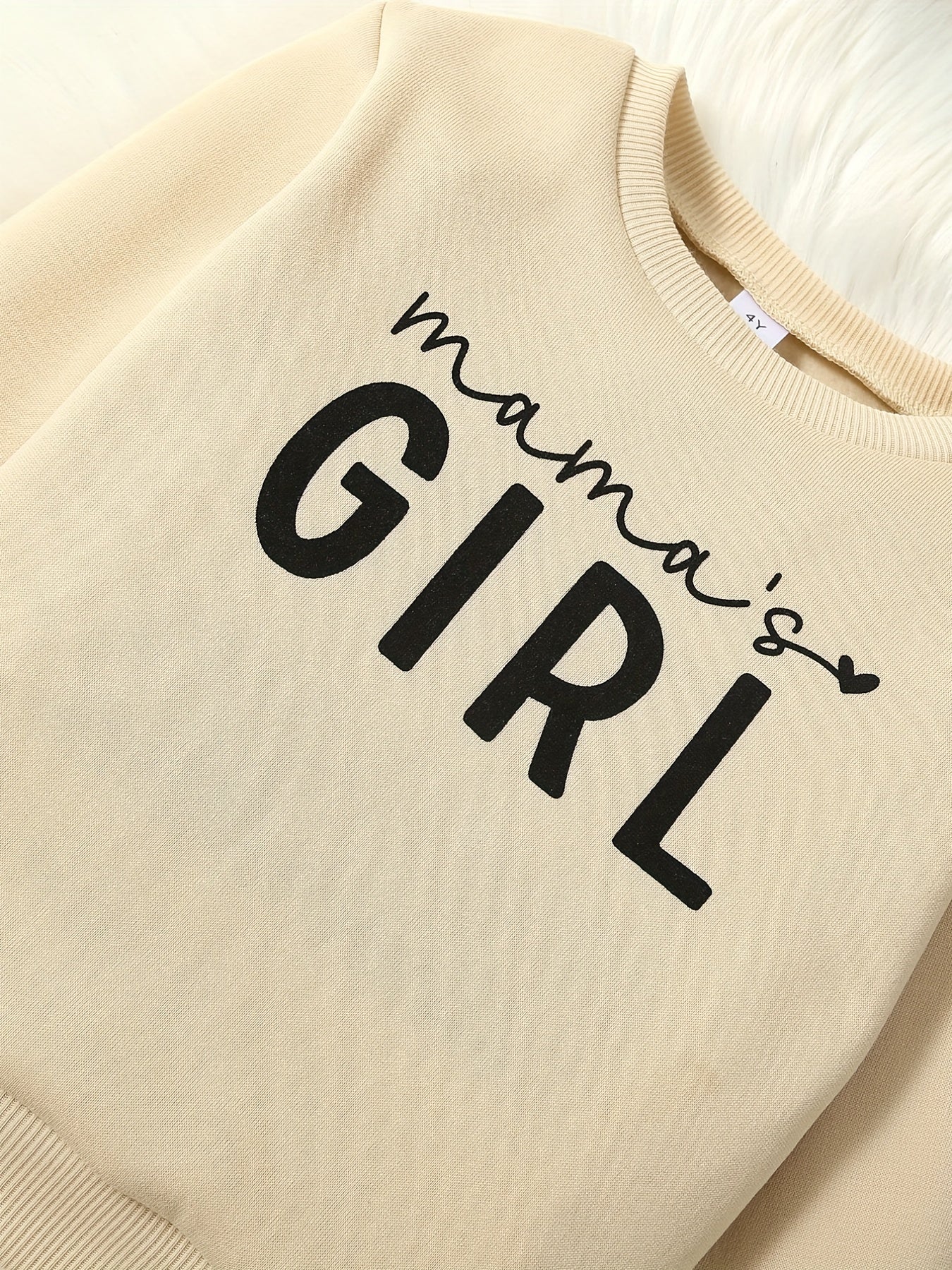 Girls Pullover 'Mama's Girl' Crew Neck Sweatshirt Long Sleeve Top
